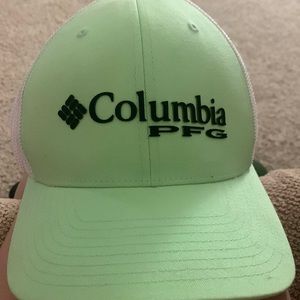 Mint green Columbia hat